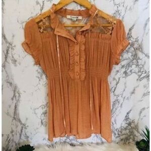Forever 21 Ruffle Top Size Small